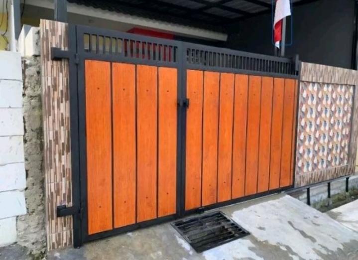 Pekerjaan Pintu Besi